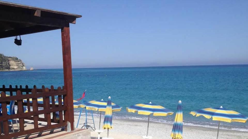 Residence Pace Village Tropea Bagian luar foto