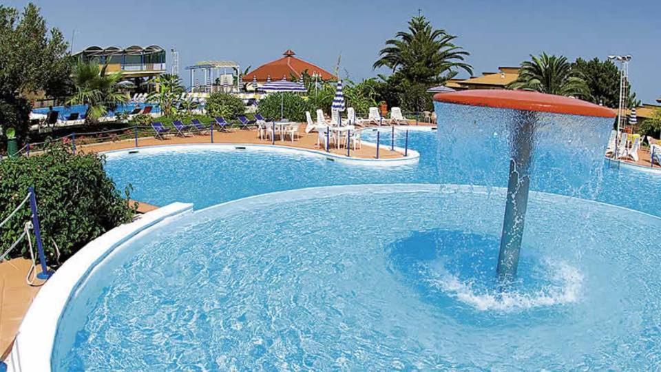 Residence Pace Village Tropea Bagian luar foto