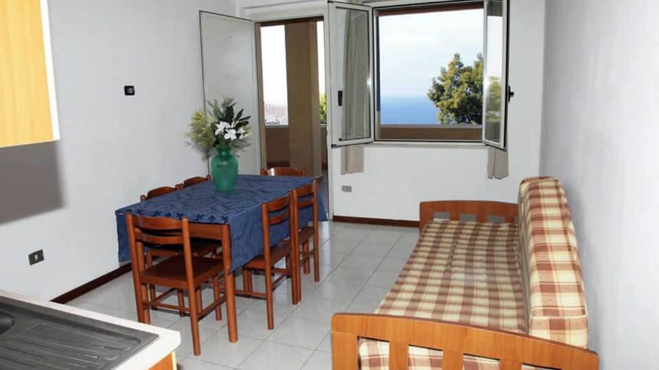 Residence Pace Village Tropea Bagian luar foto